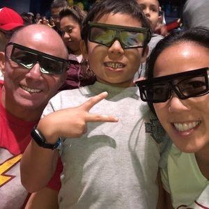 Meet your Posher, Eva